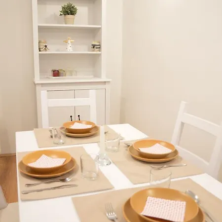 Apartment Friendly In Center Budapest